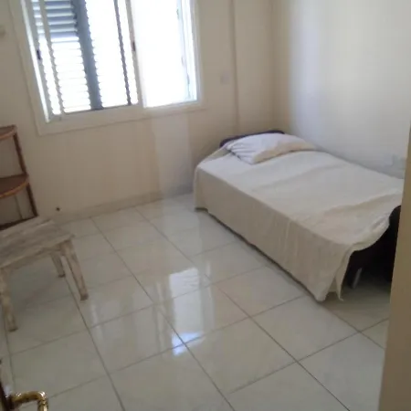Case de vacanță 5 Bedroom House For Good Price In Livadia, Easy Access To The Sea And